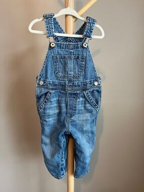 ⭐️⭐️ PICK 5 / $20 Gap Baby Blue Denim Overalls - Classic Pocket Front 18-24M